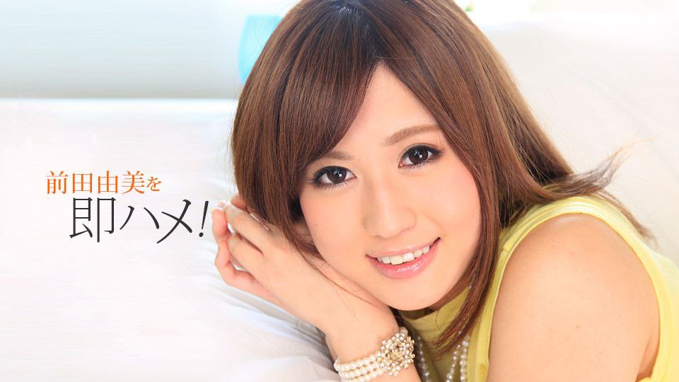 颜值不错苗条贫乳妹子全裸诱惑 露逼翘着屁股翘起双脚掰开毛毛挺多 很是诱惑喜欢不要错过